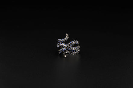 Infinity ring