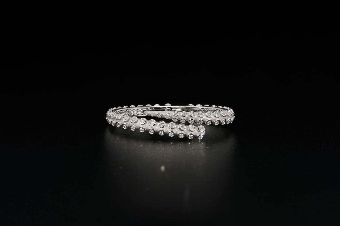 Classic Bracelet (White Gold)